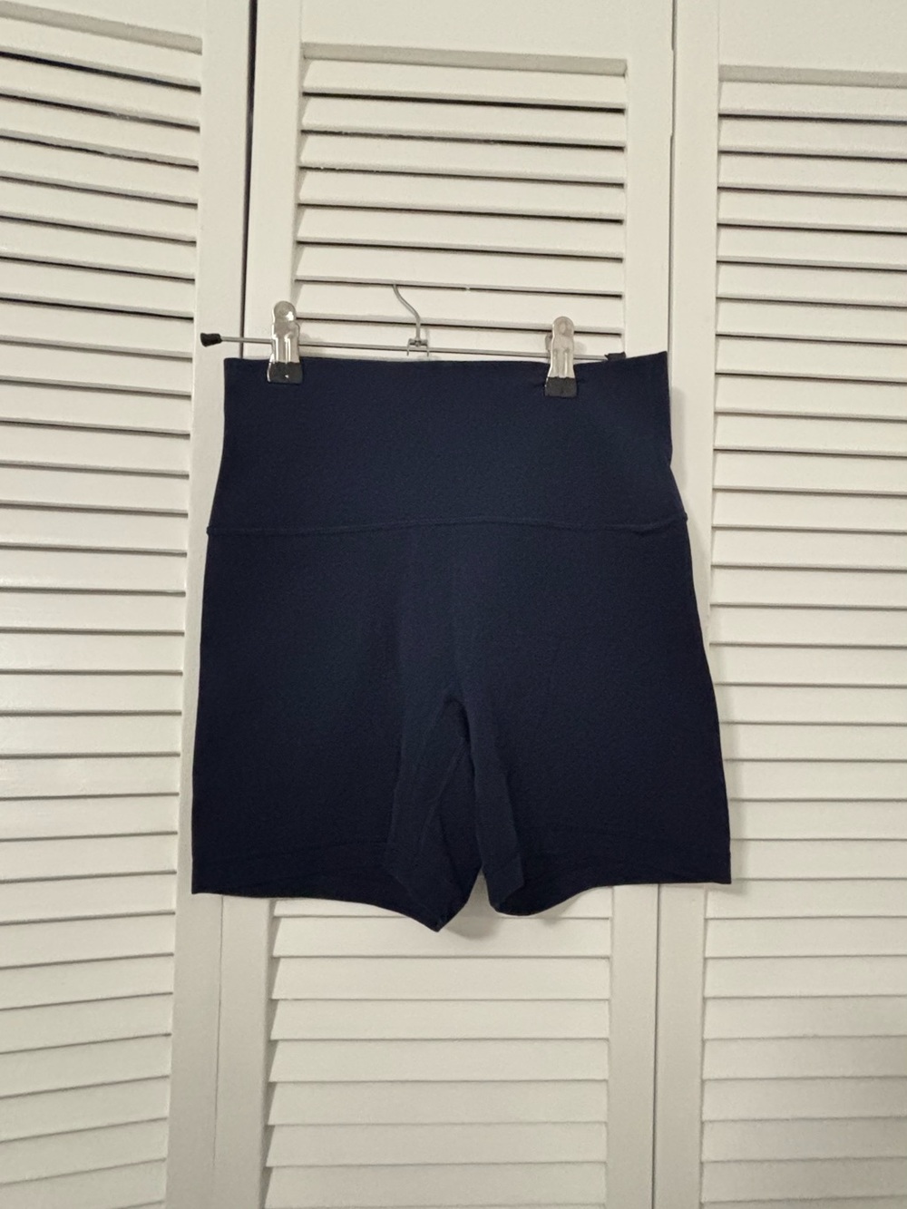 Aritzia Golden High-Waist Navy Women’s Bike Shorts